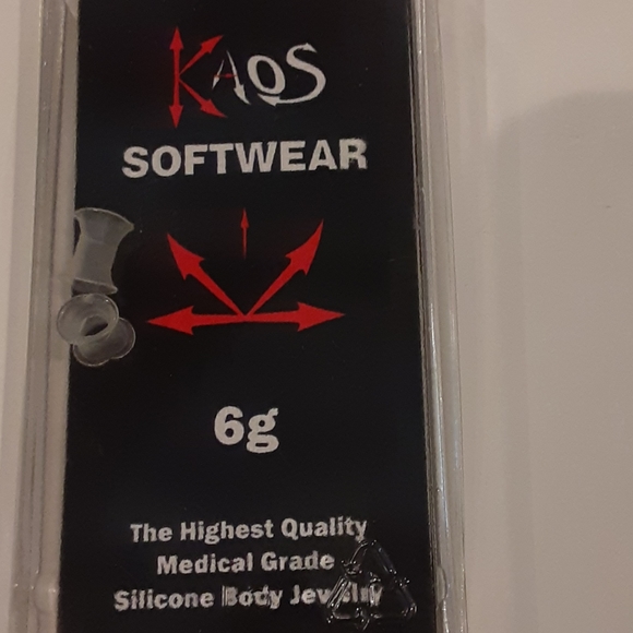 Kaos Jewelry 6g Clear Earskin Plugs Poshmark